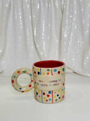 Caneca meu coração é todo carnaval