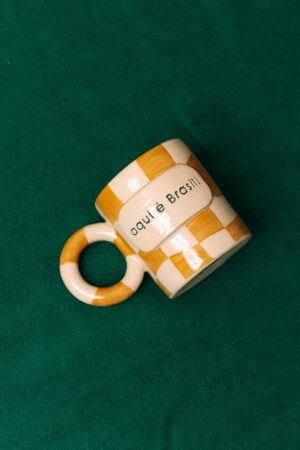 Caneca Brasil "aqui é Brasil!"