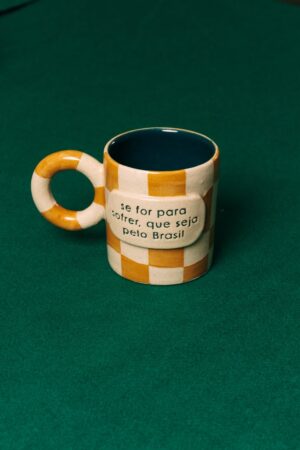 Caneca Brasil "se for para sofrer, que seja pelo Brasil"