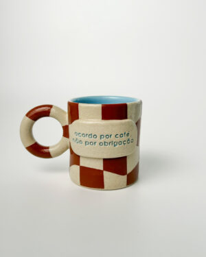 Caneca "acordo por café não por obrigação"
